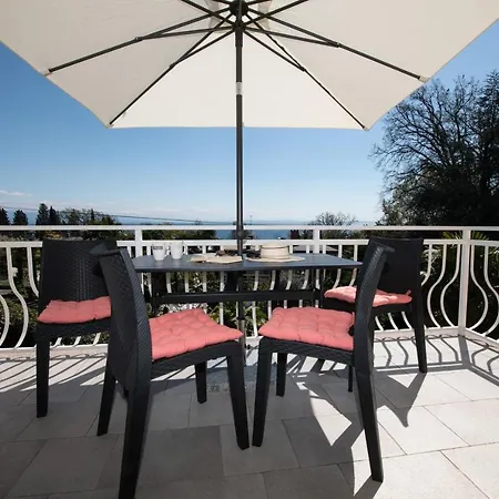 Διαμέρισμα With Parking Space Ika - Opatija - 7931