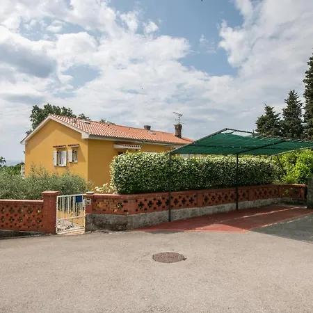 With Parking Space Ika - Opatija - 7931 Appartement