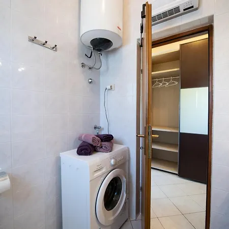 With Parking Space Ika, Opatija - 7931 Apartman Ičići