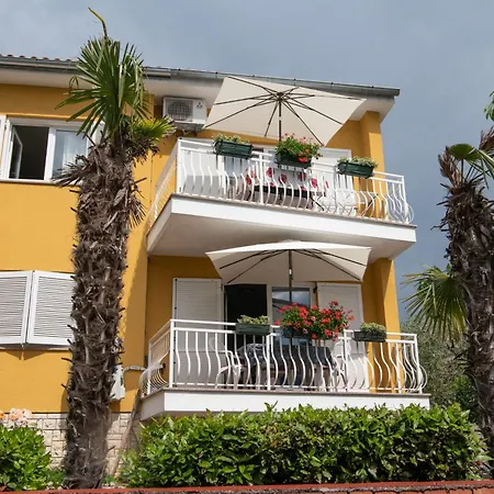 Διαμέρισμα With Parking Space Ika - Opatija - 7931 Ičići