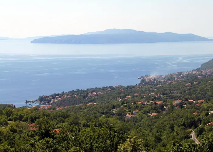 With Parking Space Ika, Opatija - 7931 Appartamento
