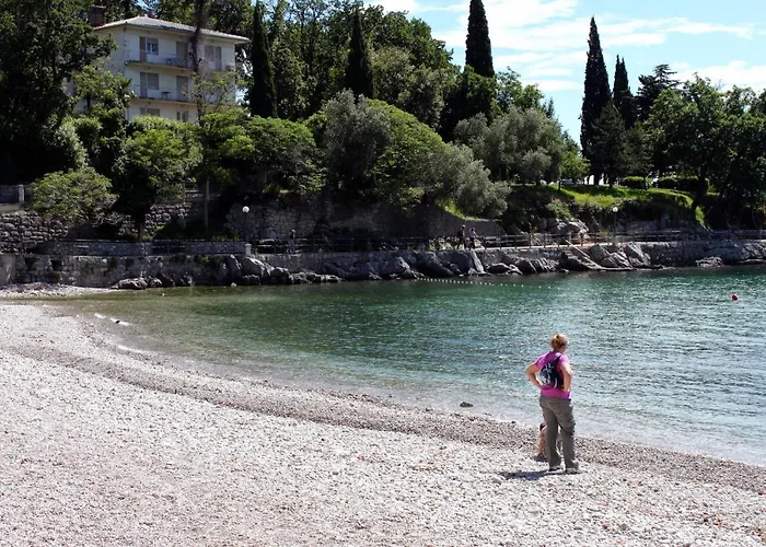 Appartamento With Parking Space Ika, Opatija - 7931