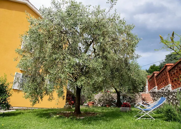 Appartamento With Parking Space Ika, Opatija - 7931